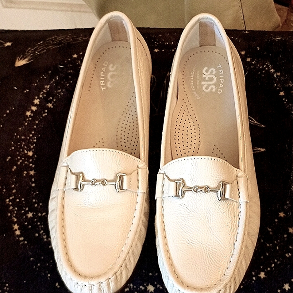 SAS Tripad Women's Bone colored Comfort Foot Bed Slides